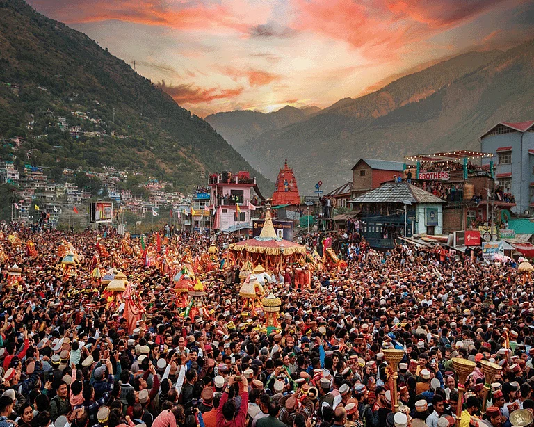 Kullu Dussehra Special: Cultural Expedition & Manali Escape