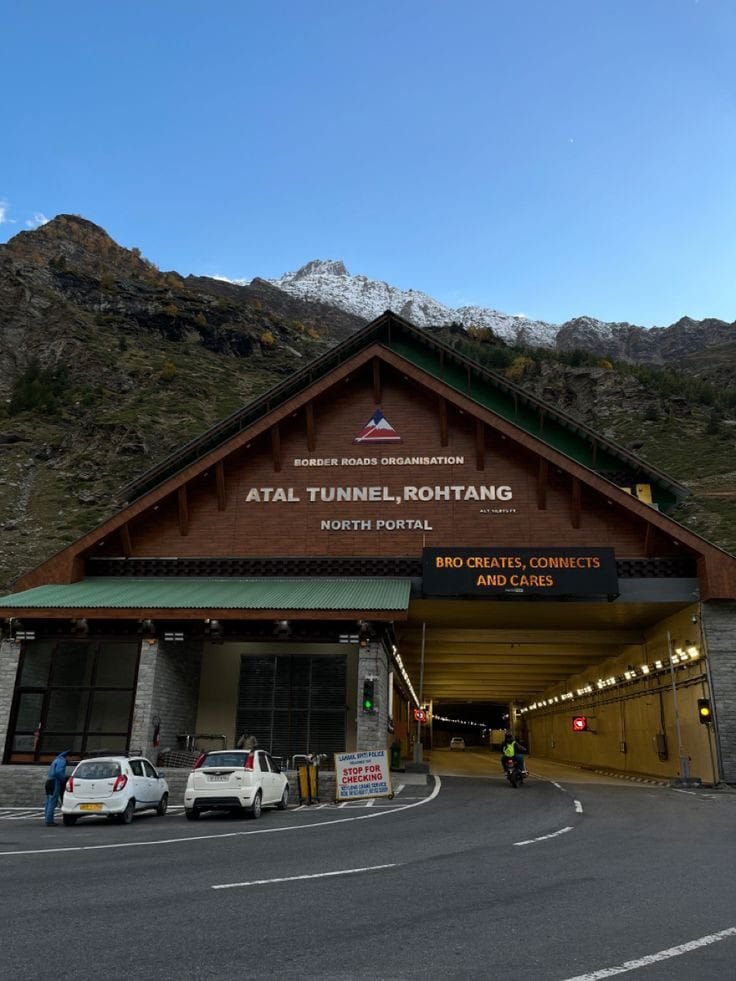 Offbeat Himachal Group Tour: Manali, Kasol,Shanghar & Jibhi (7 Days) Hero Cover — Awara Banjara