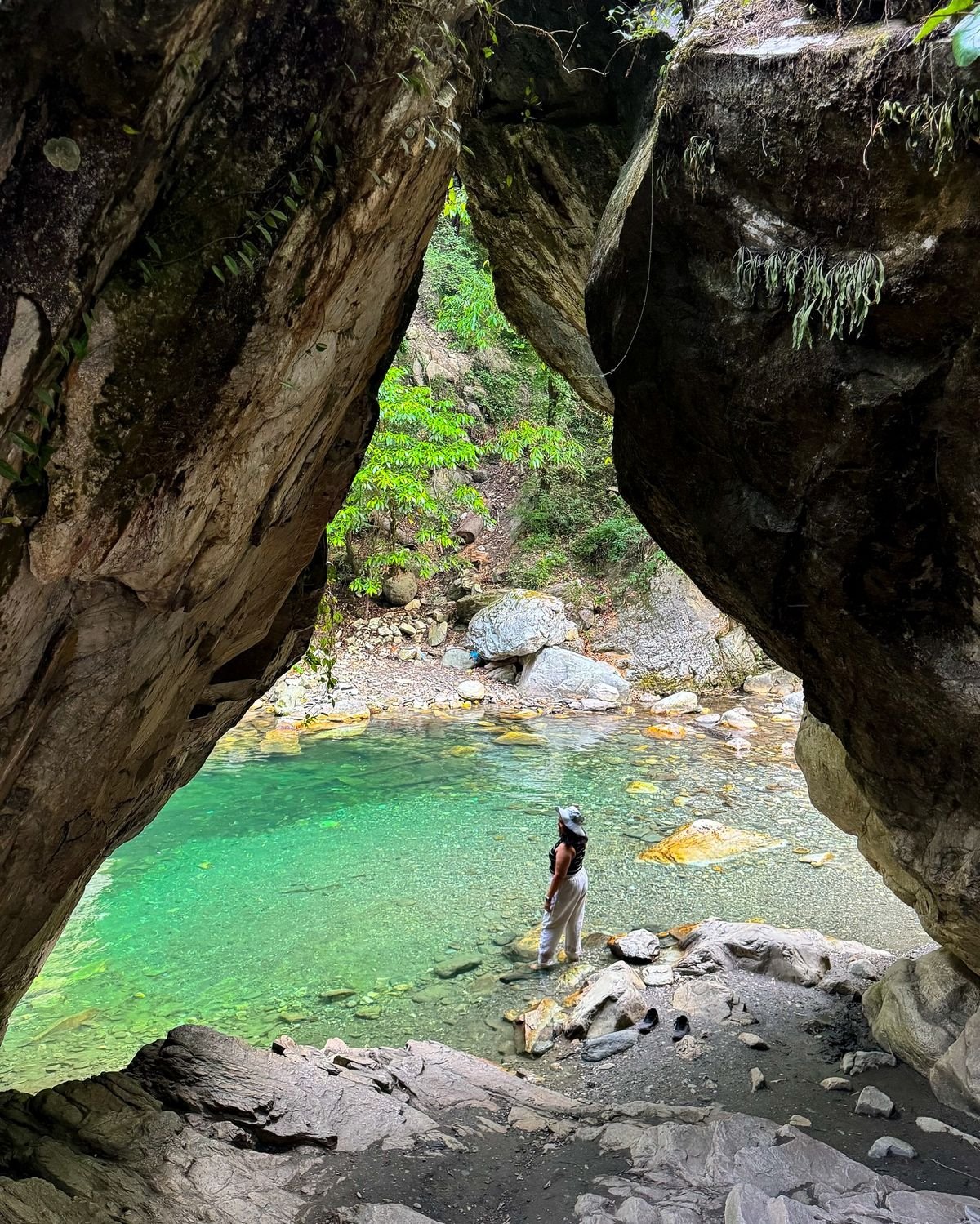 Offbeat Himachal Group Tour: Manali, Kasol,Shanghar & Jibhi (7 Days) Gallery Photo 5 — Awara Banjara