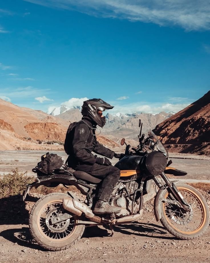Spiti : The Highland Circuit (Moto Expedition) Hero Cover — Awara Banjara